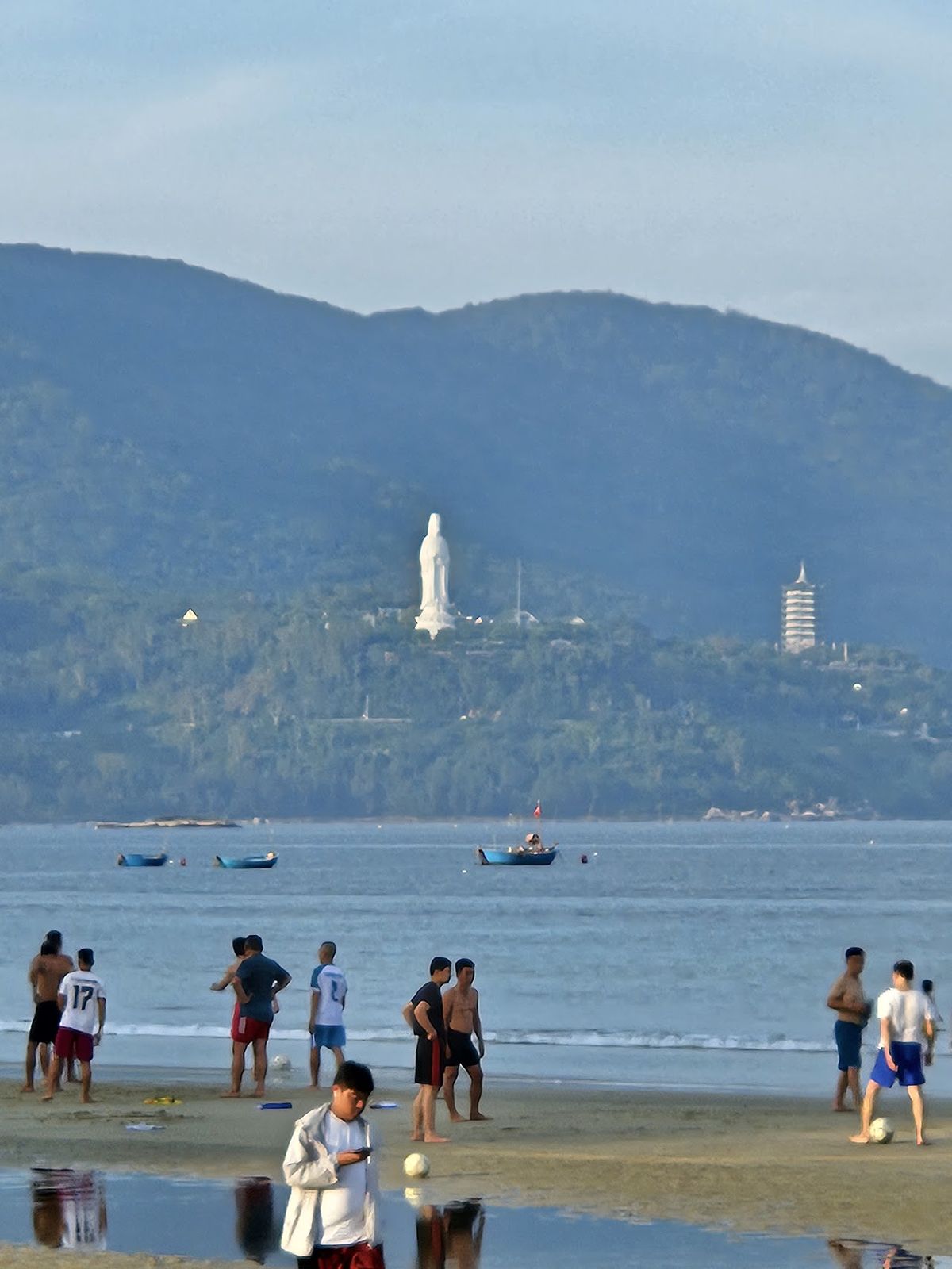 Bãi biển Sơn Trà photo 3