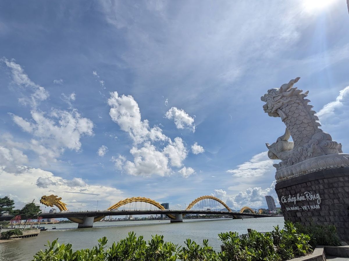 Cầu Tình Yêu - Love Pier photo 3