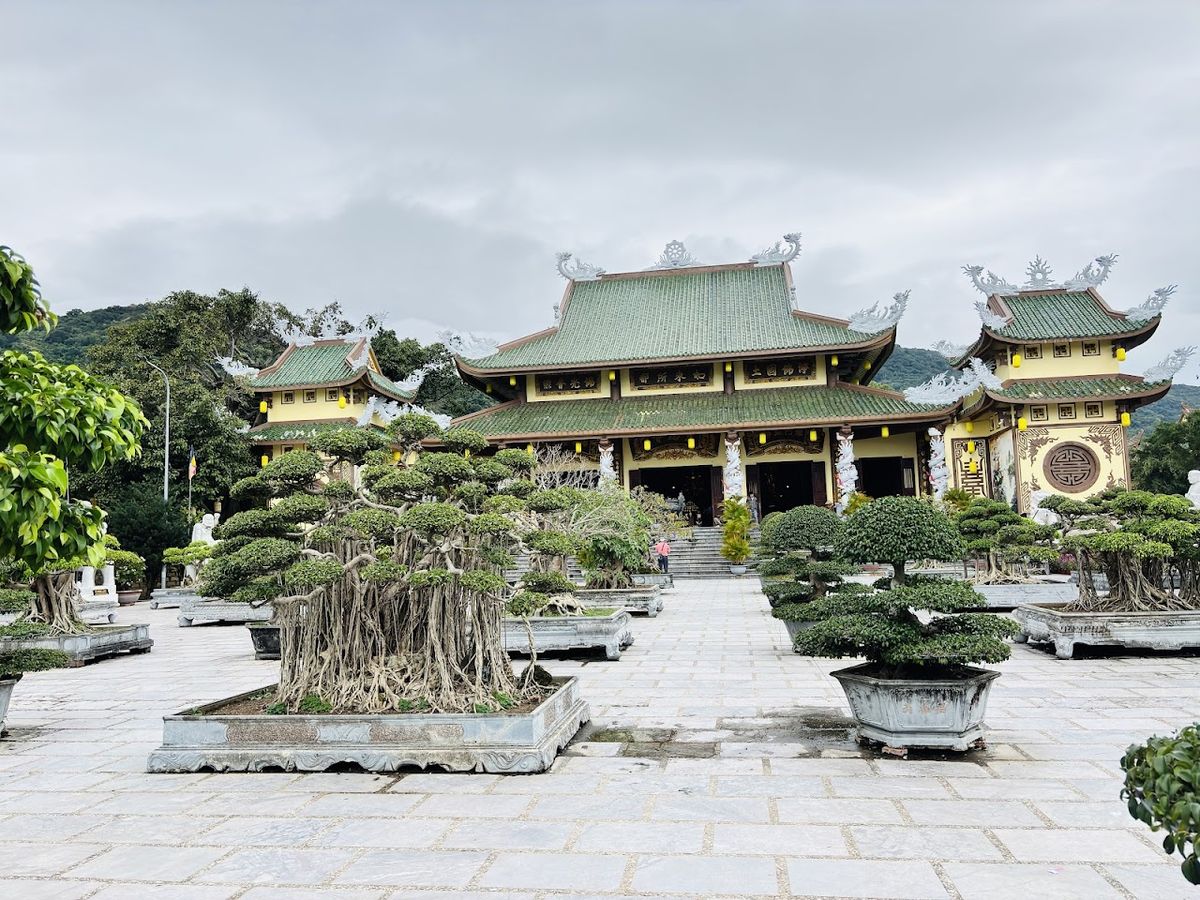 Chùa Linh Ứng photo 4