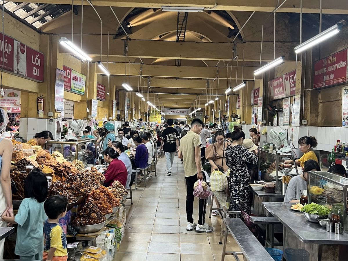 Con Market photo 2