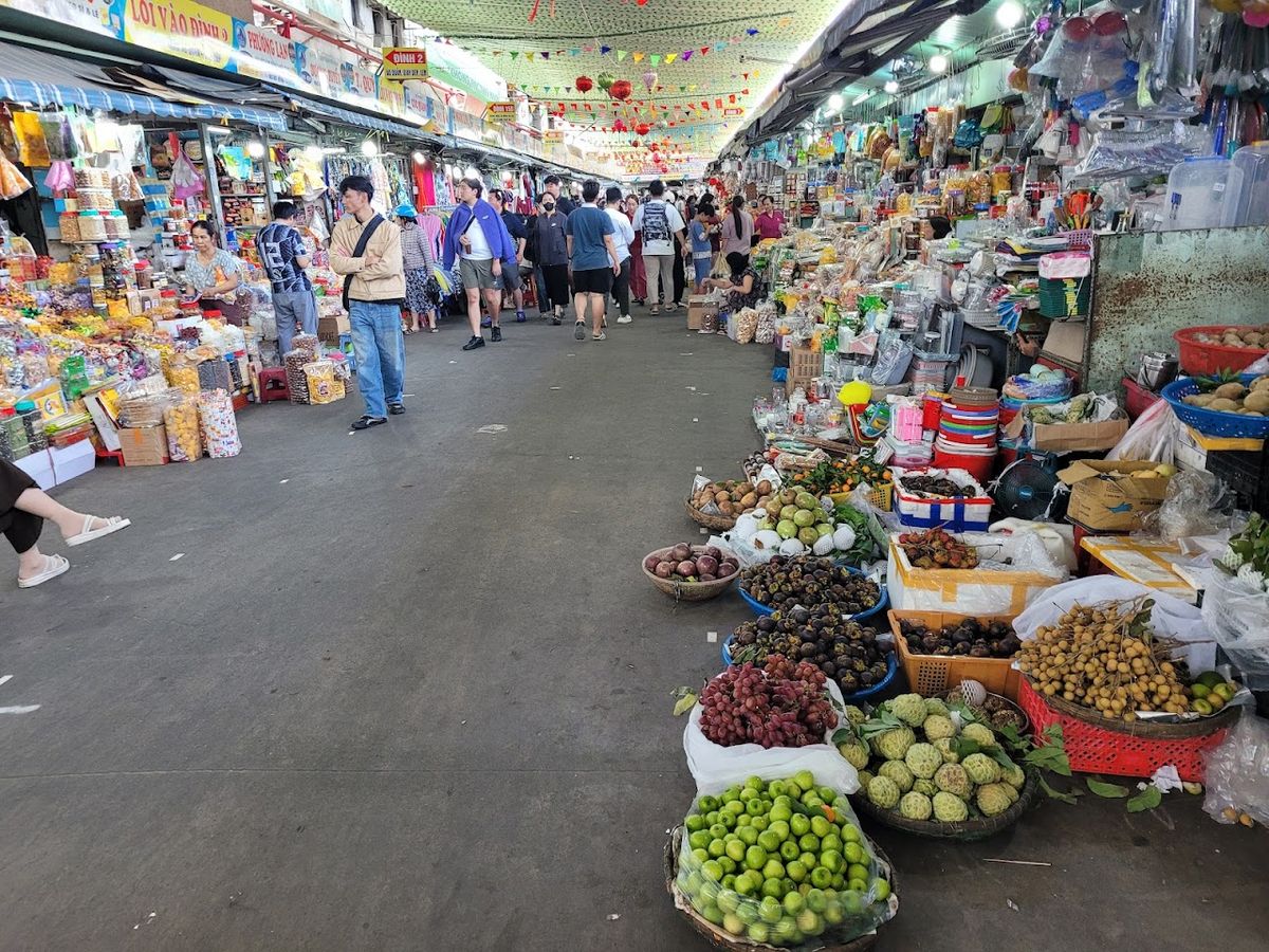 Con Market photo 4