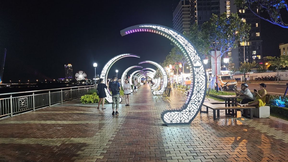 Danang Riverwalk photo 3