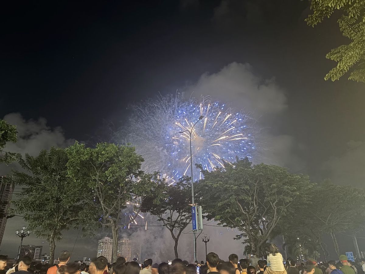 DIFF - Da Nang International Fireworks Festival photo 4
