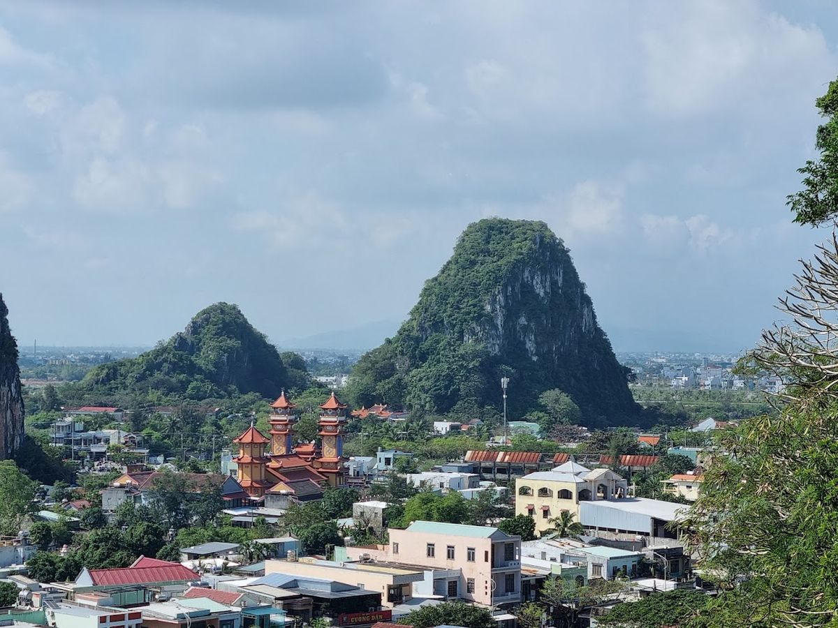Marble Mountains (Ngũ Hành Sơn) photo 3