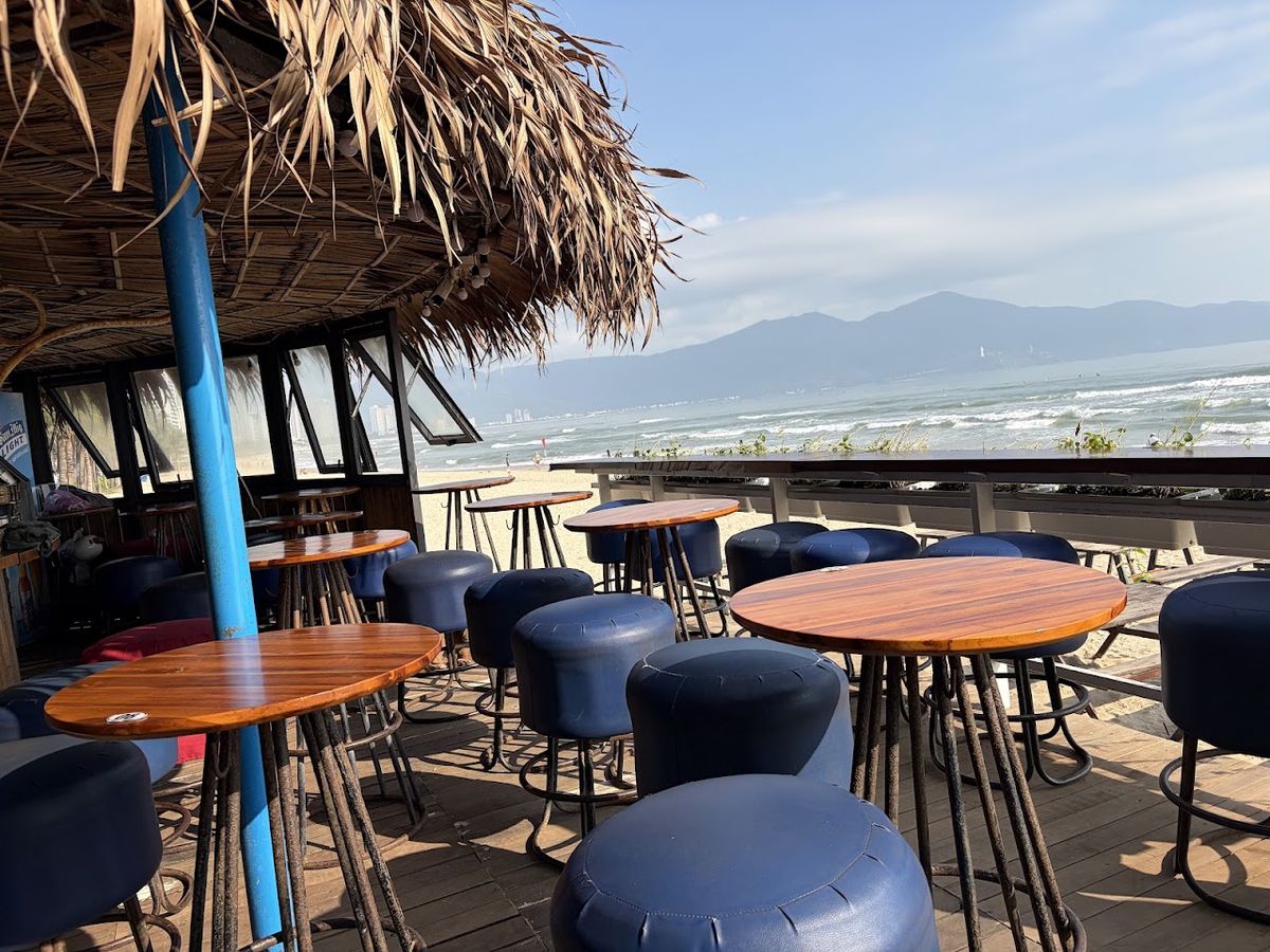 Paradise Beach Bar & Cinema Danang, Da Nang