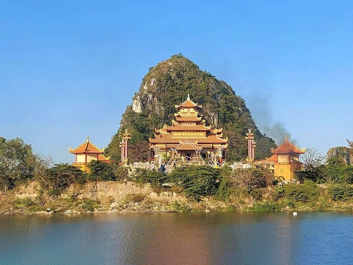 Quan The Am Pagoda photo 2