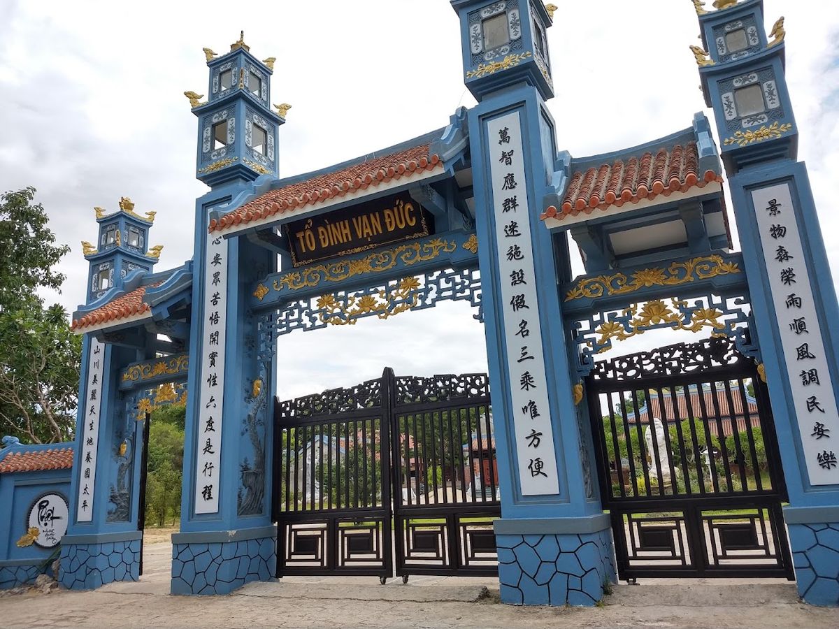 Van Duc Pagoda, Da Nang