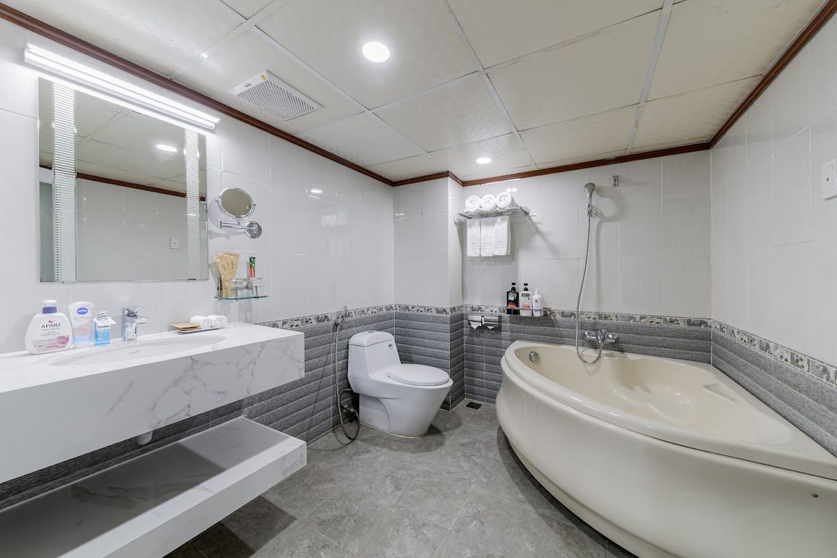 A25 Hotel - Đà Nẵng room interior in Da Nang City Centre