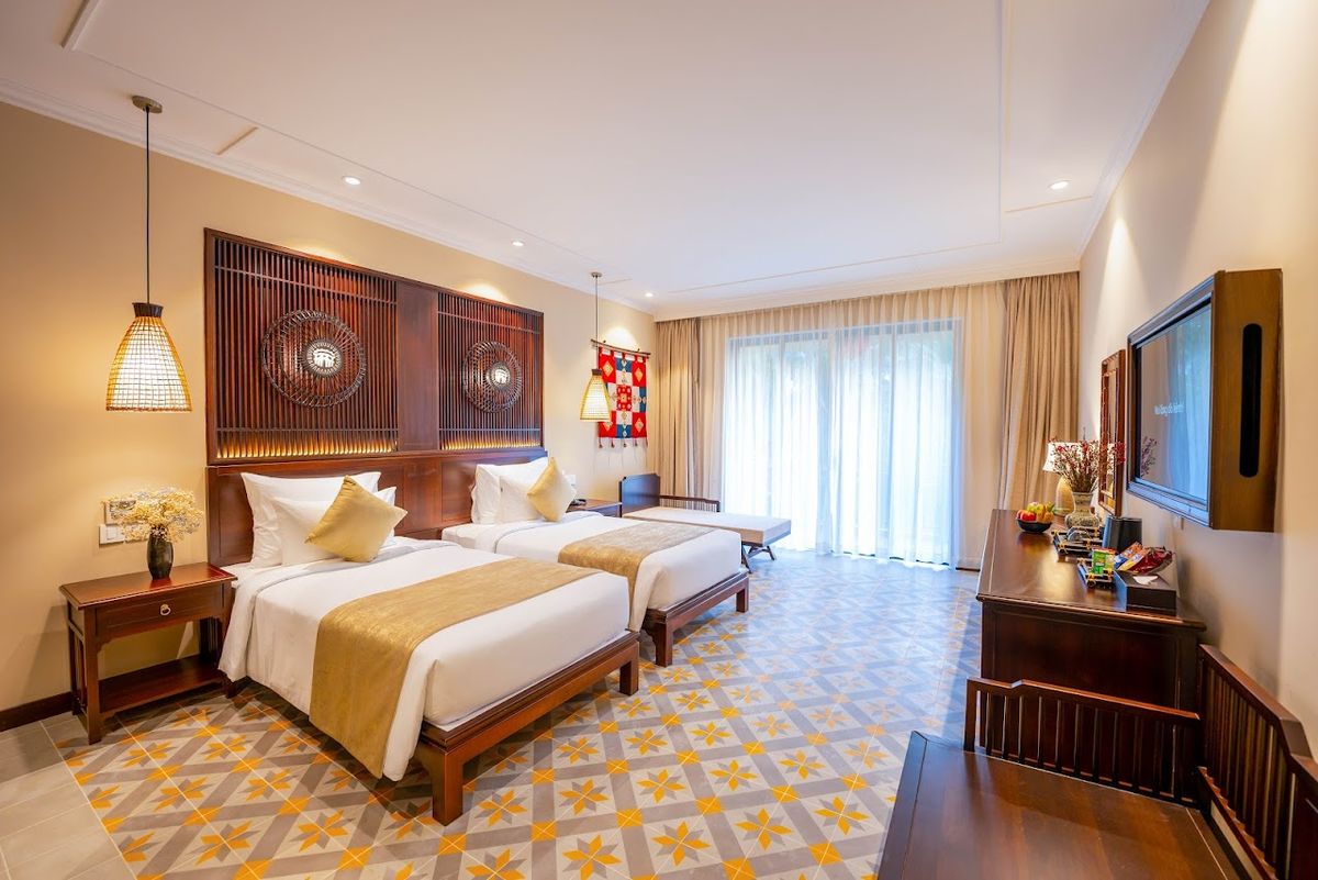 Ahoy Hoi An Boutique Resort & Spa pool and grounds in An Bang Beach