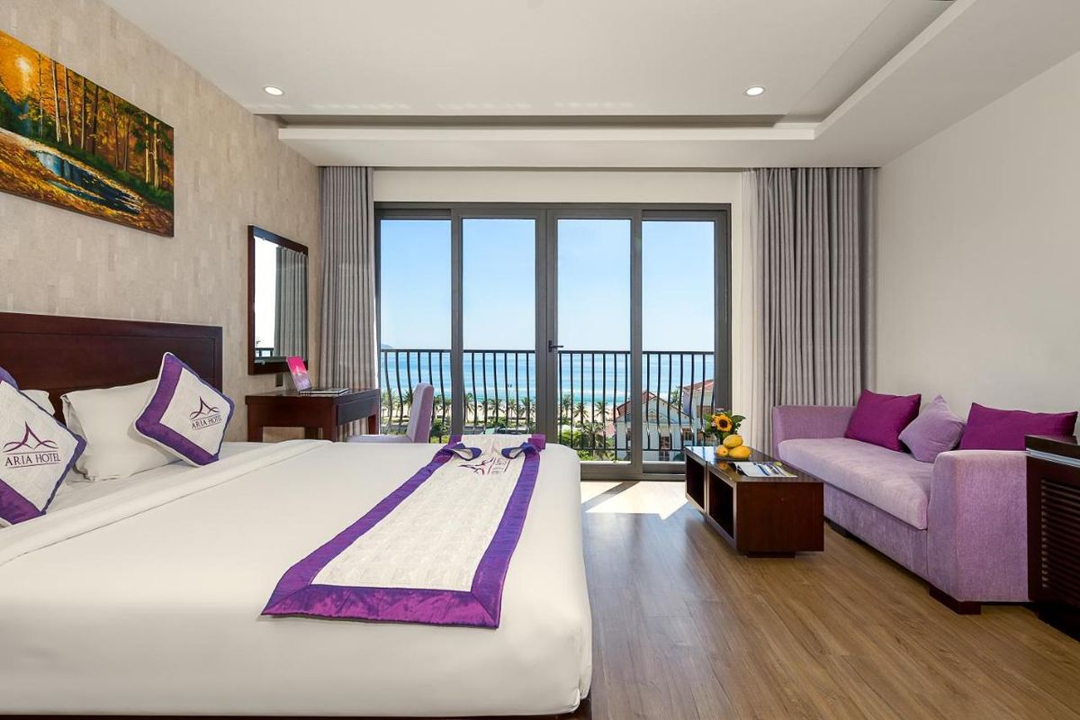 Alani Hotel & Spa Danang pool and grounds in Da Nang City Centre