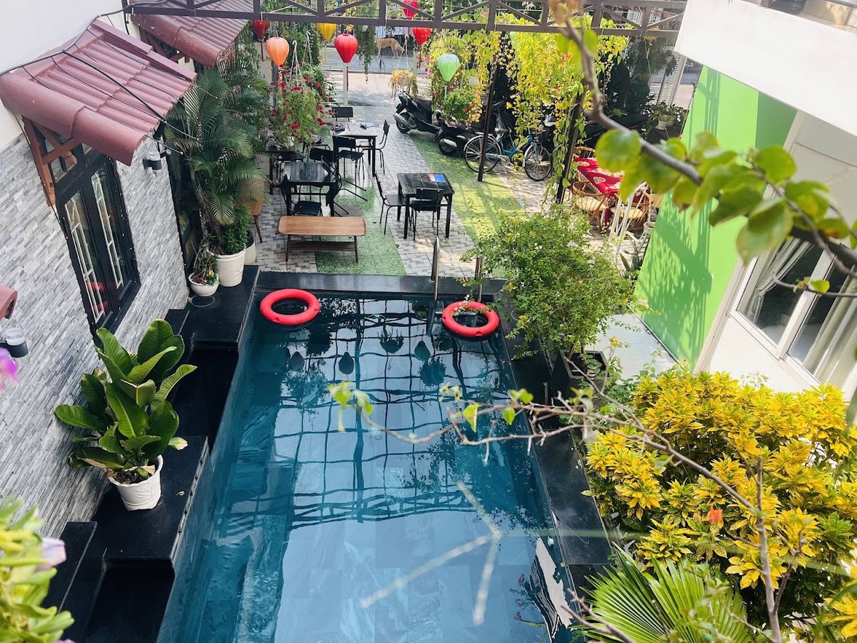 Anh Family Homestay exterior in Hoi An Old Town