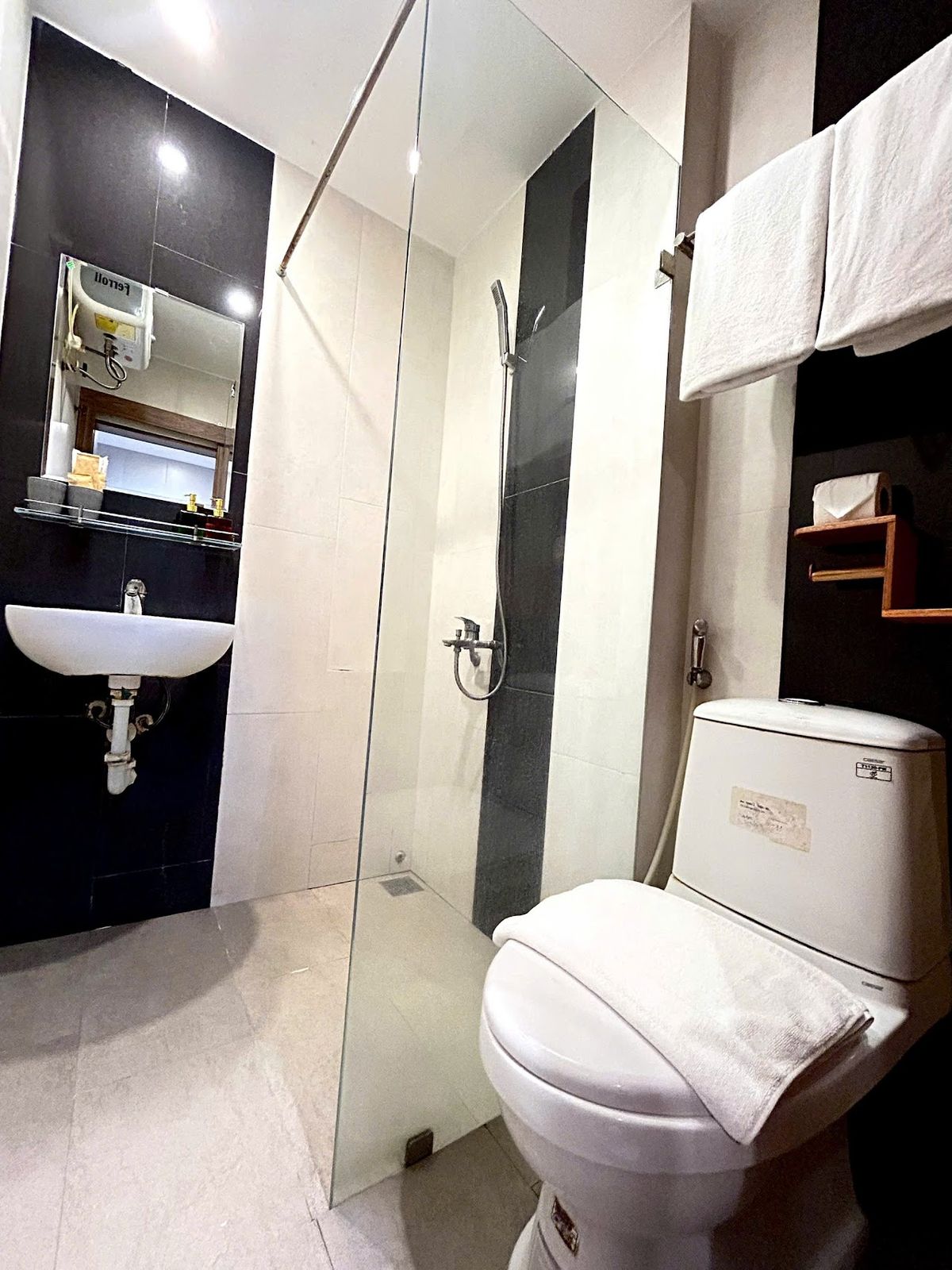 Be Sea Hotel Da Nang (New Management) room interior in An Thuong