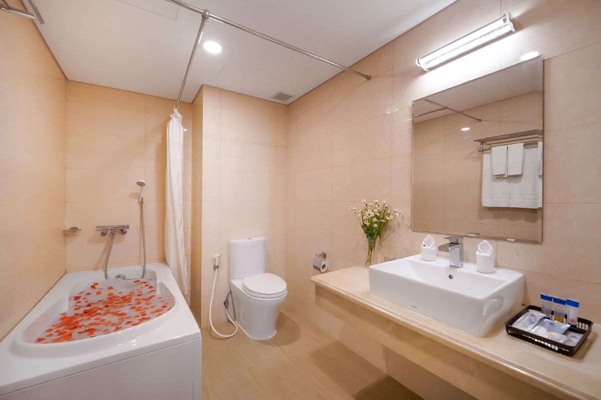 BlueSun Hotel facilities in My Khe Beach