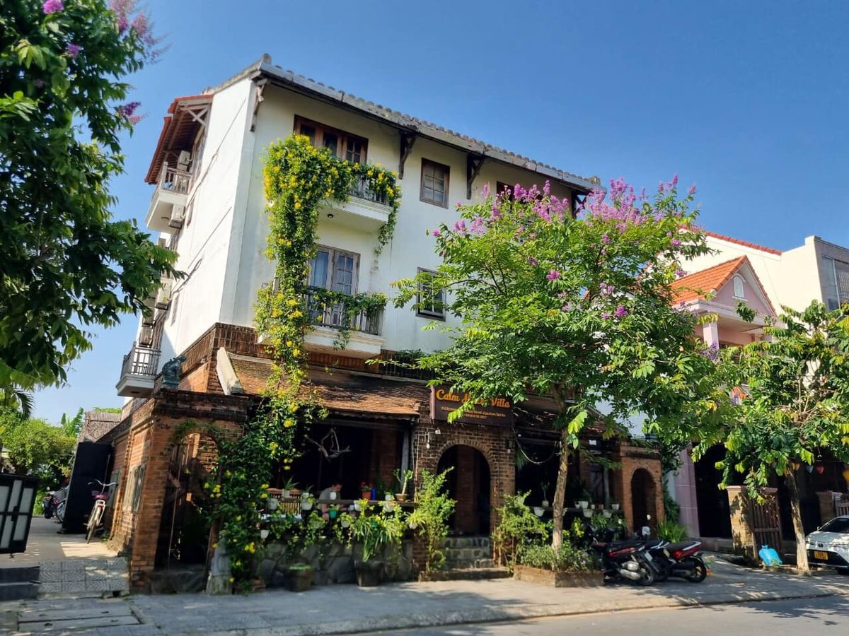 Calm House Hotel Hoi An exterior in Hoi An Old Town