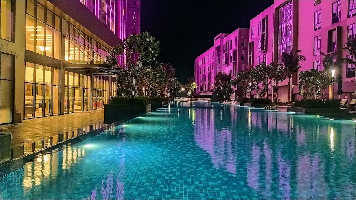 Carinae Danang Hotel exterior in Non Nuoc