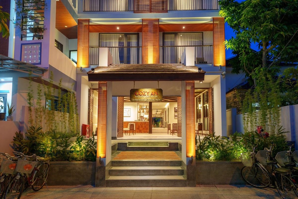 Cozy An Boutique Hotel Hoian exterior in Hoi An Old Town
