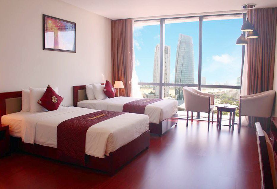 Da Nang Han River Hotel pool and grounds in Da Nang City Centre