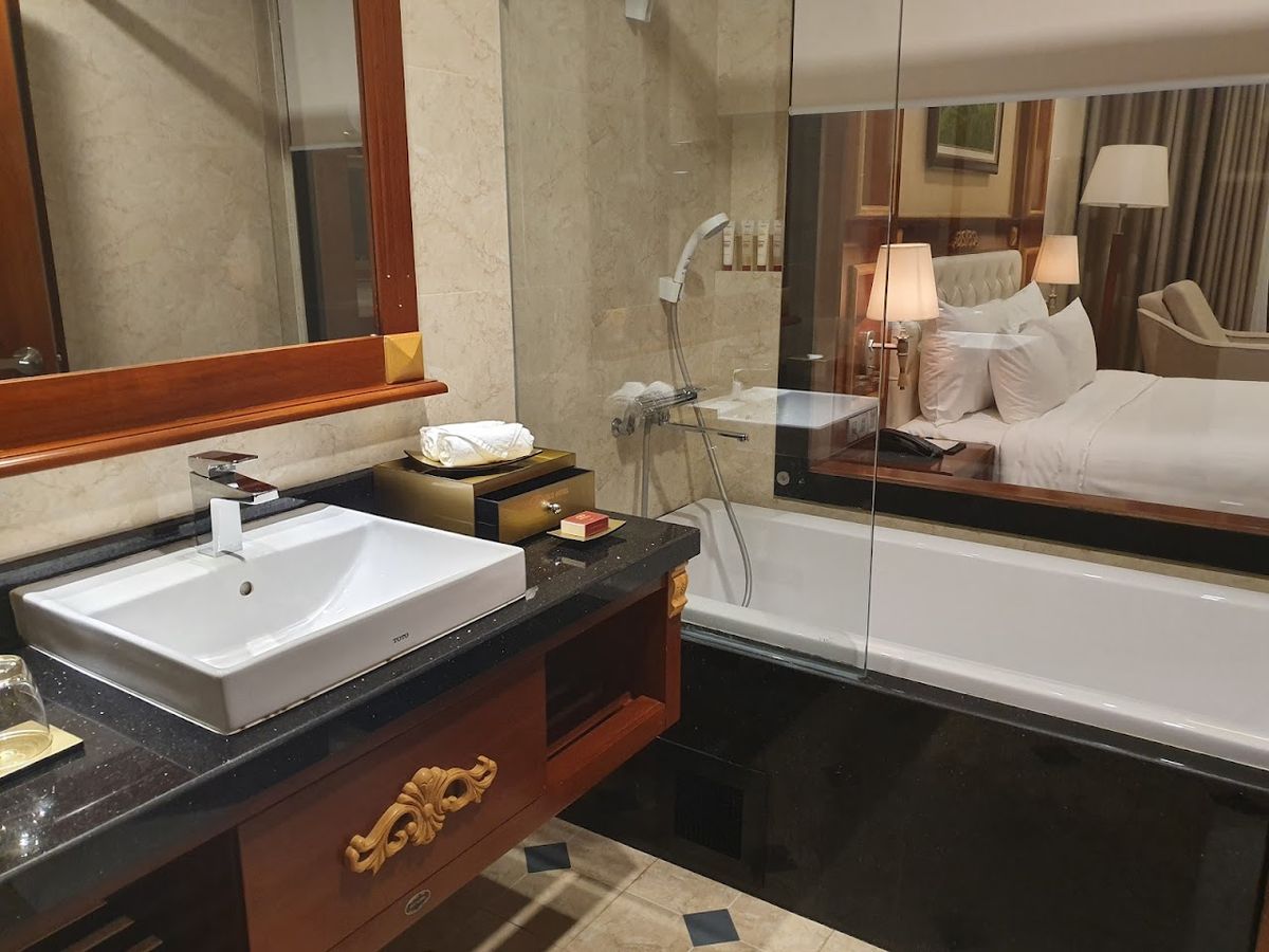 DLG Hotel Danang facilities in My Khe Beach