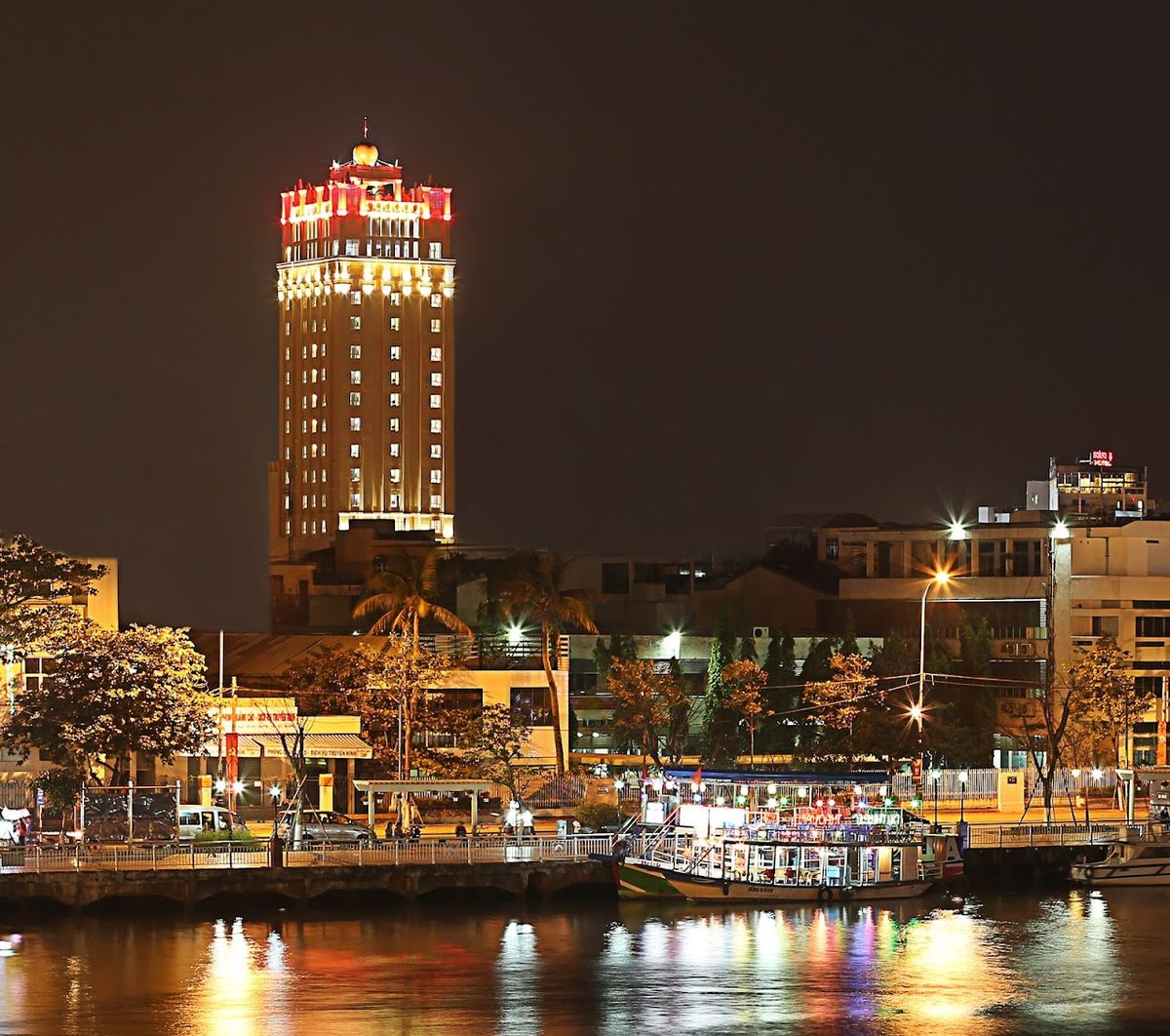 Fivitel Boutique Da Nang exterior in Da Nang City Centre