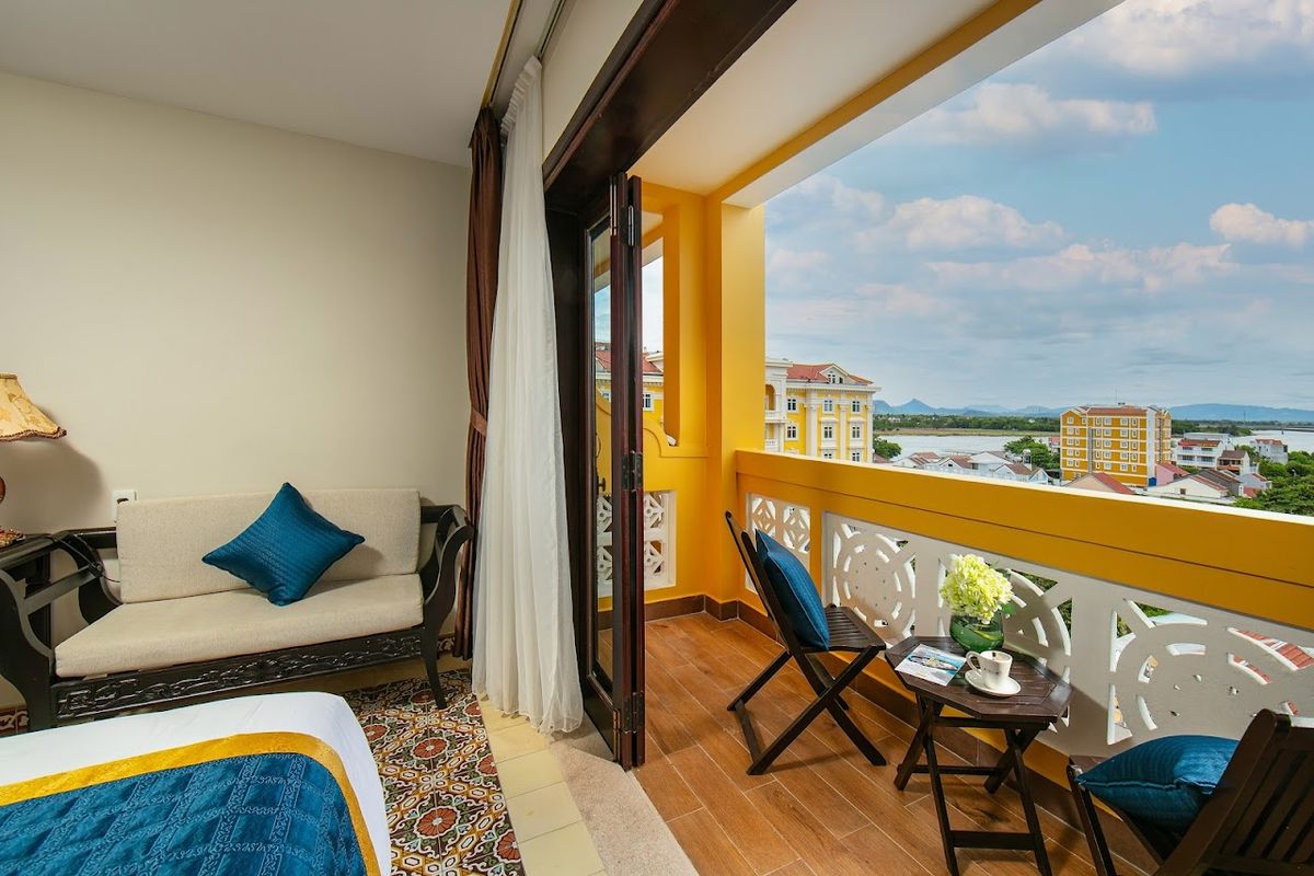 La Charm Hoi An Hotel & Spa pool and grounds in Hoi An Old Town