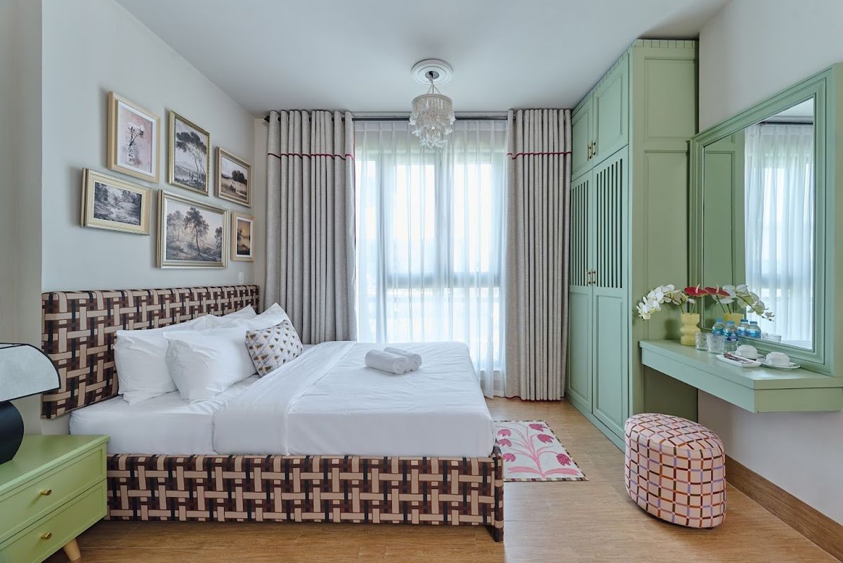 Langmandi Heaven Hotel & Apartment pool and grounds in An Thuong