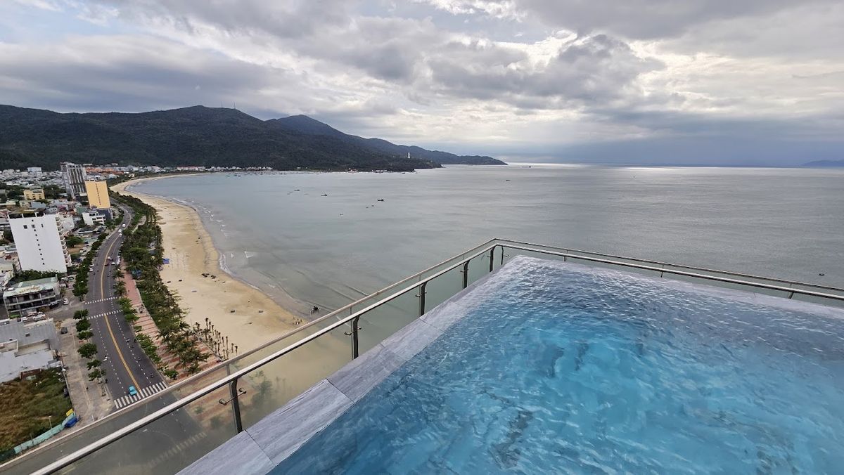 LE SANDS OCEANFRONT DANANG HOTEL room interior in My Khe Beach