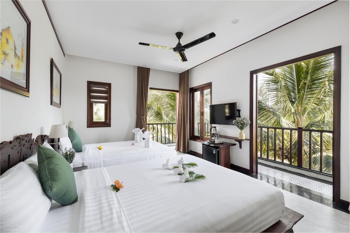 Mayci Eco Boutique Hotel Hoi An pool and grounds in An Bang Beach