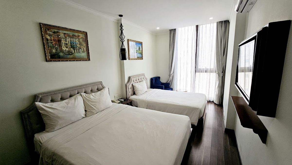 Menora Premium Da Nang - Sea Corner Boutique pool and grounds in An Thuong