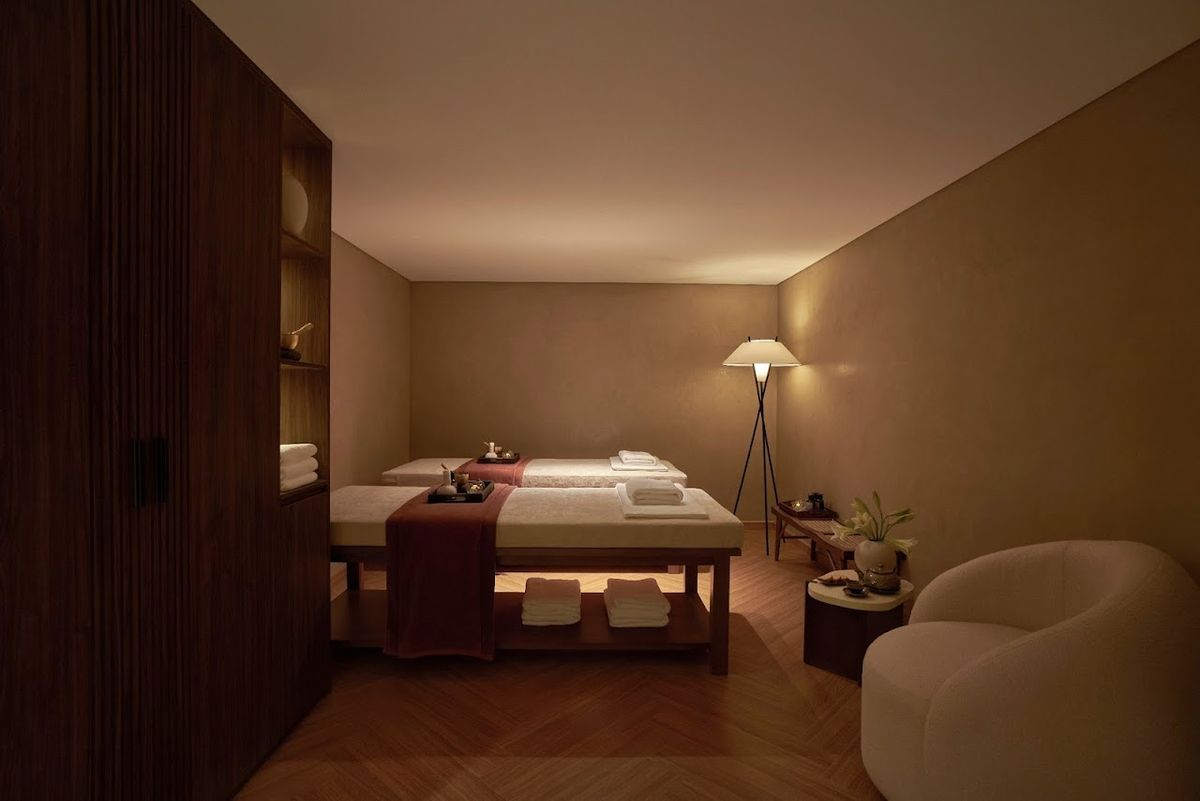 Moire Hoi An, Vignette Collection by IHG pool and grounds in An Bang Beach