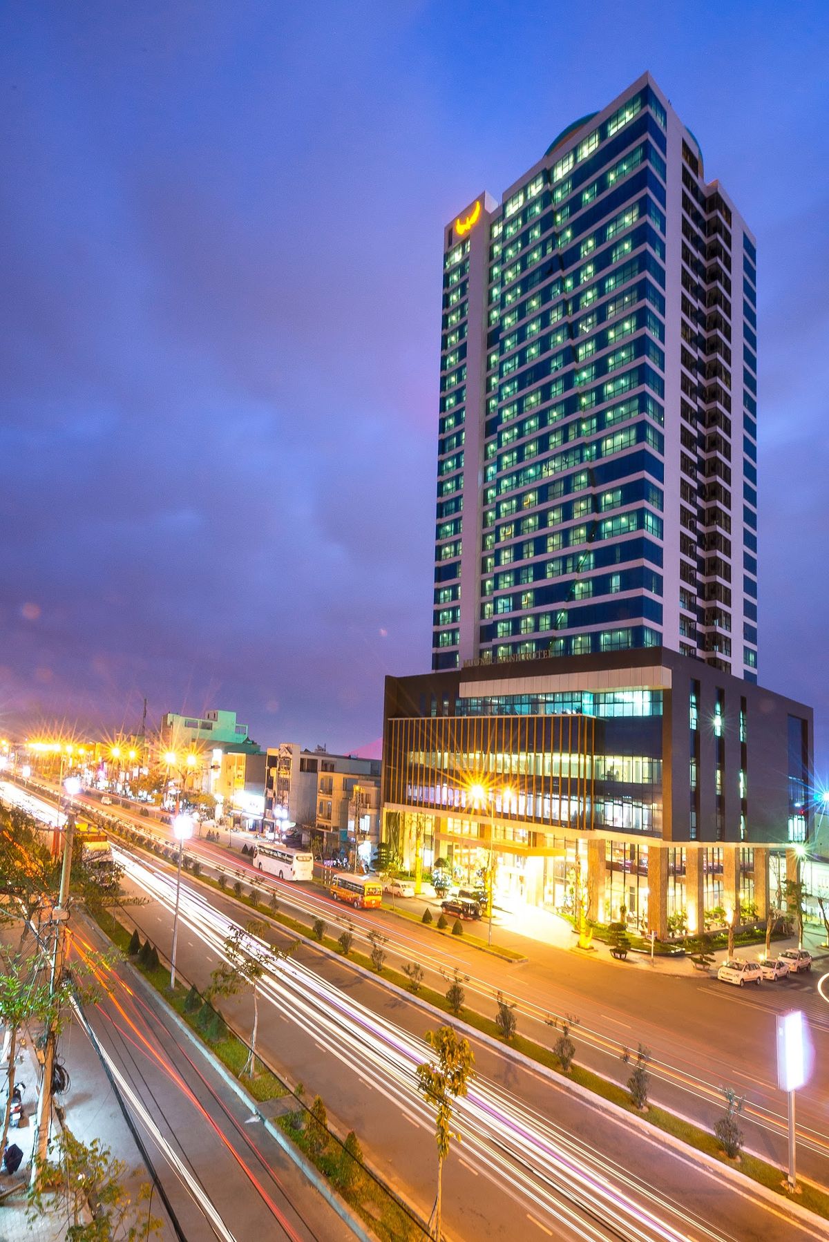 Mường Thanh Grand Đà Nẵng Hotel exterior in Son Tra
