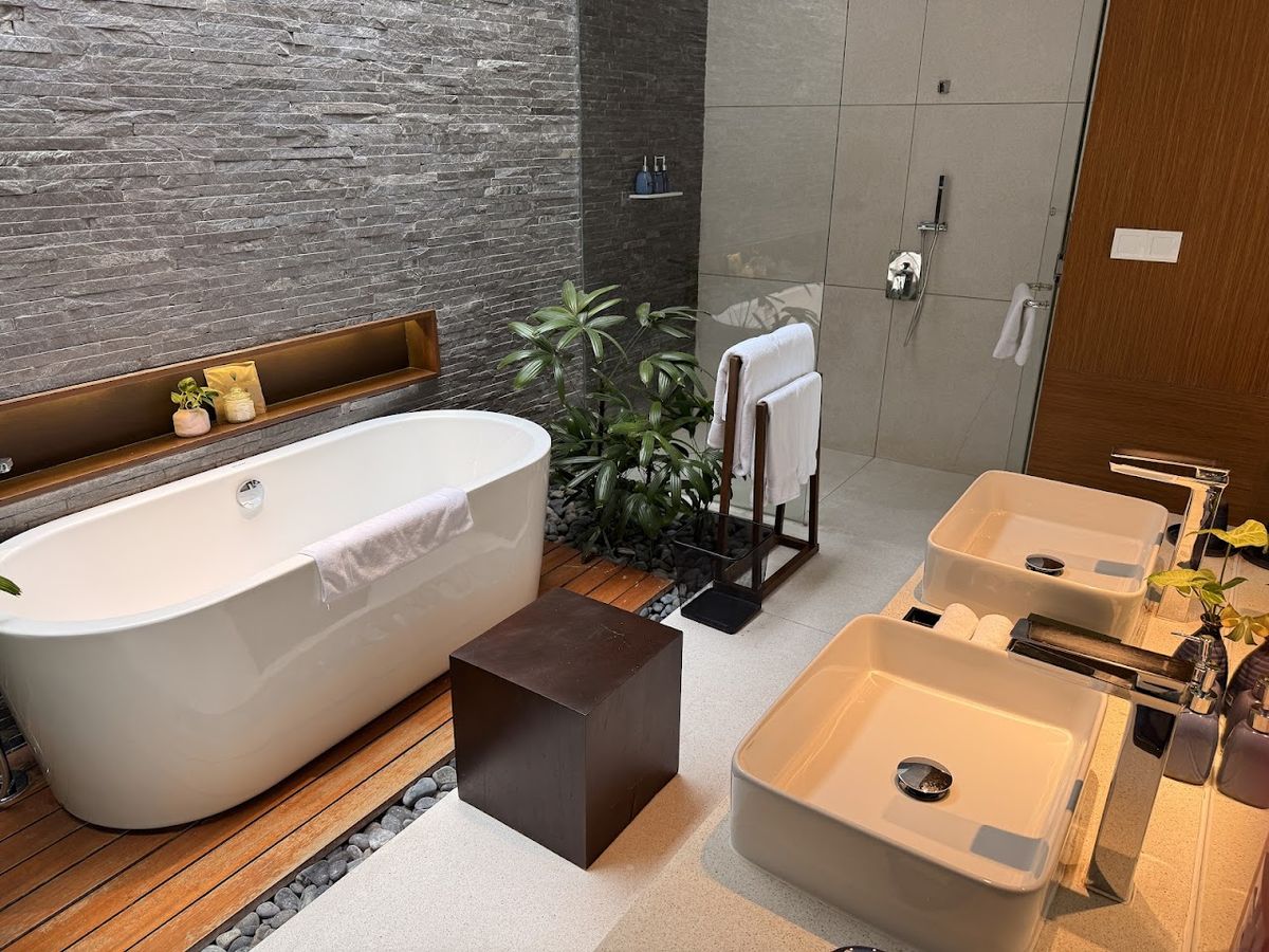 Naman Retreat facilities in Non Nuoc