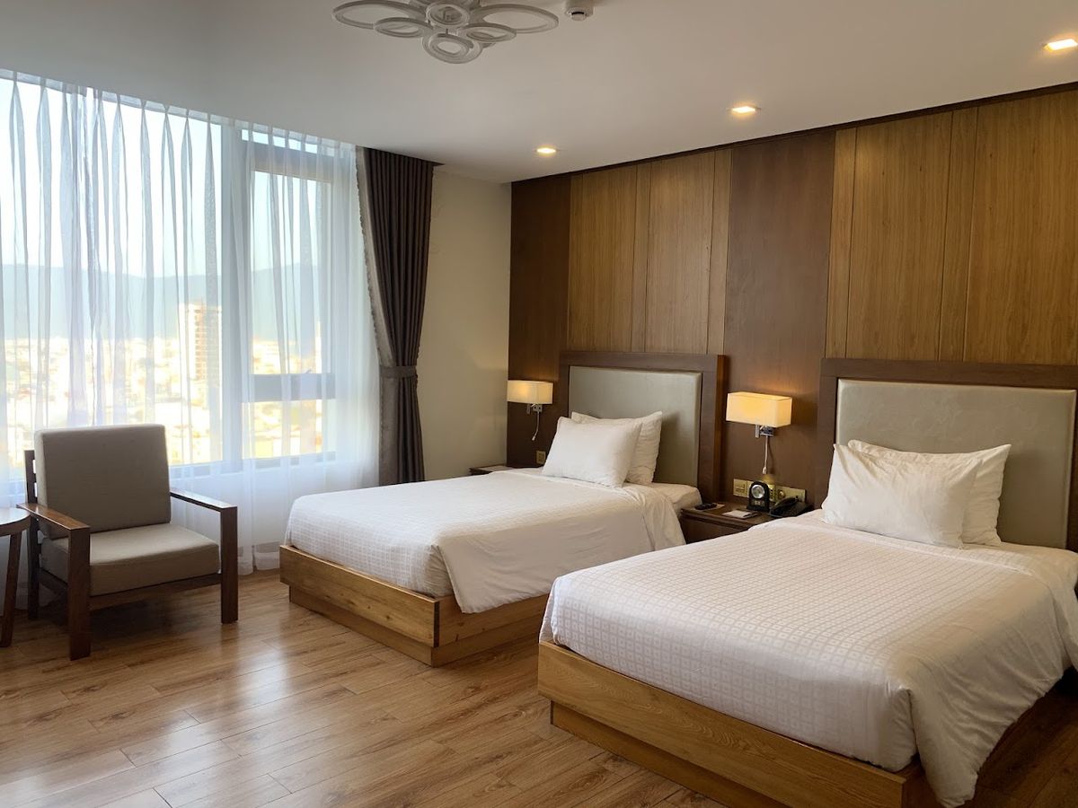 Nhu Minh Plaza Danang Hotel pool and grounds in Son Tra