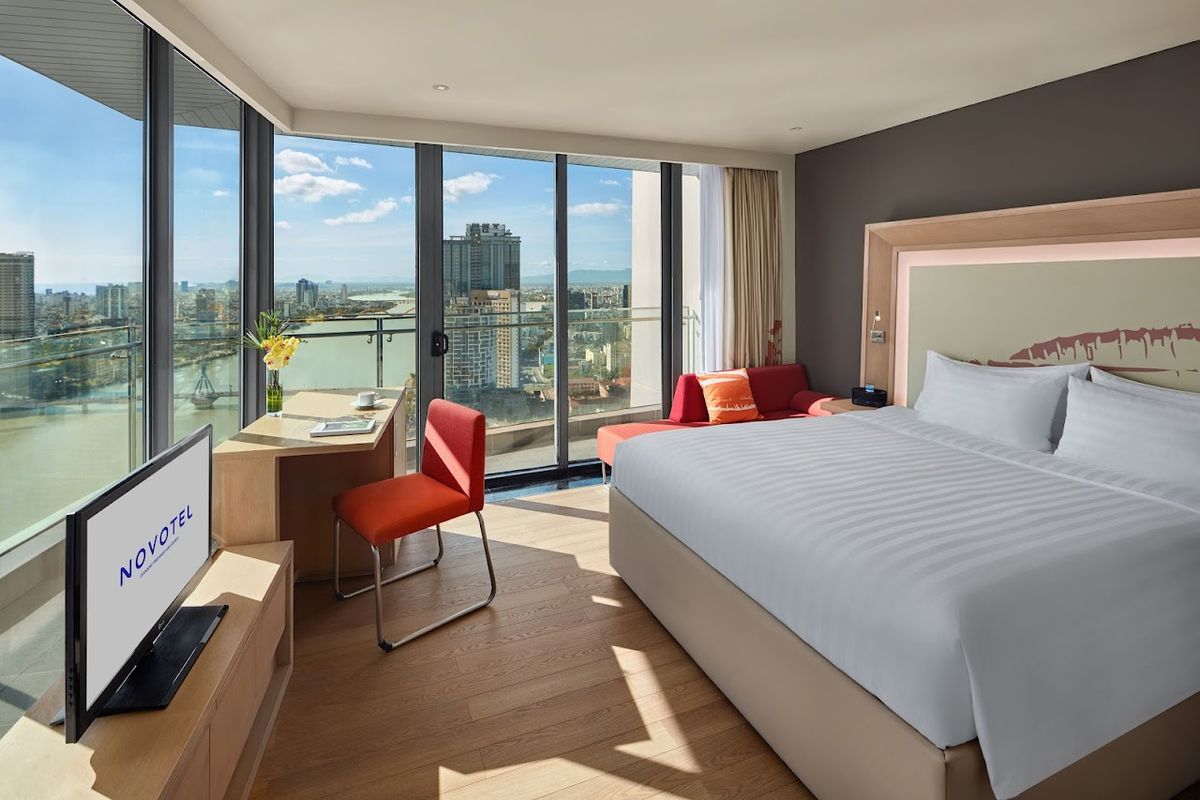Novotel Danang Premier Han River pool and grounds in Da Nang City Centre