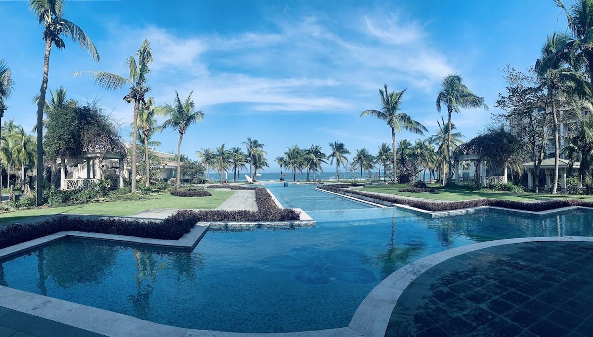 Olalani Resort & Condotel room interior in Non Nuoc