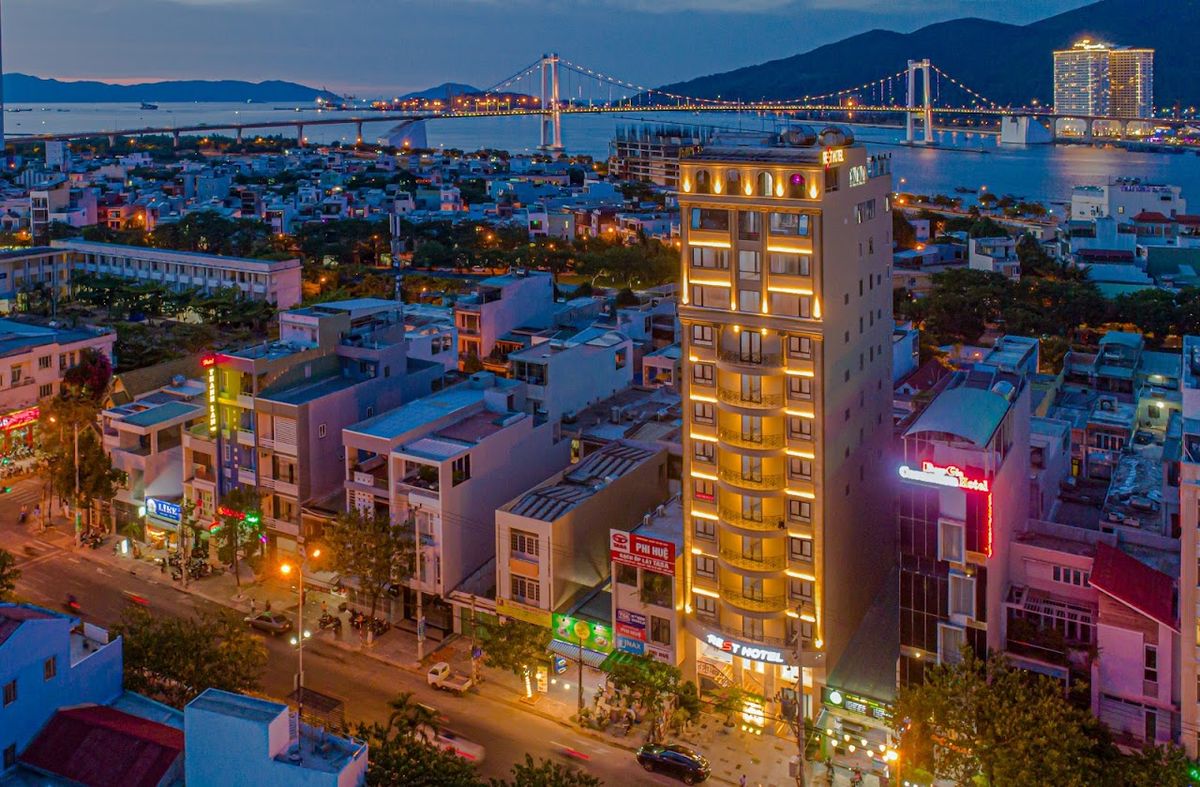 Rest Hotel and Apartment exterior in Da Nang City Centre