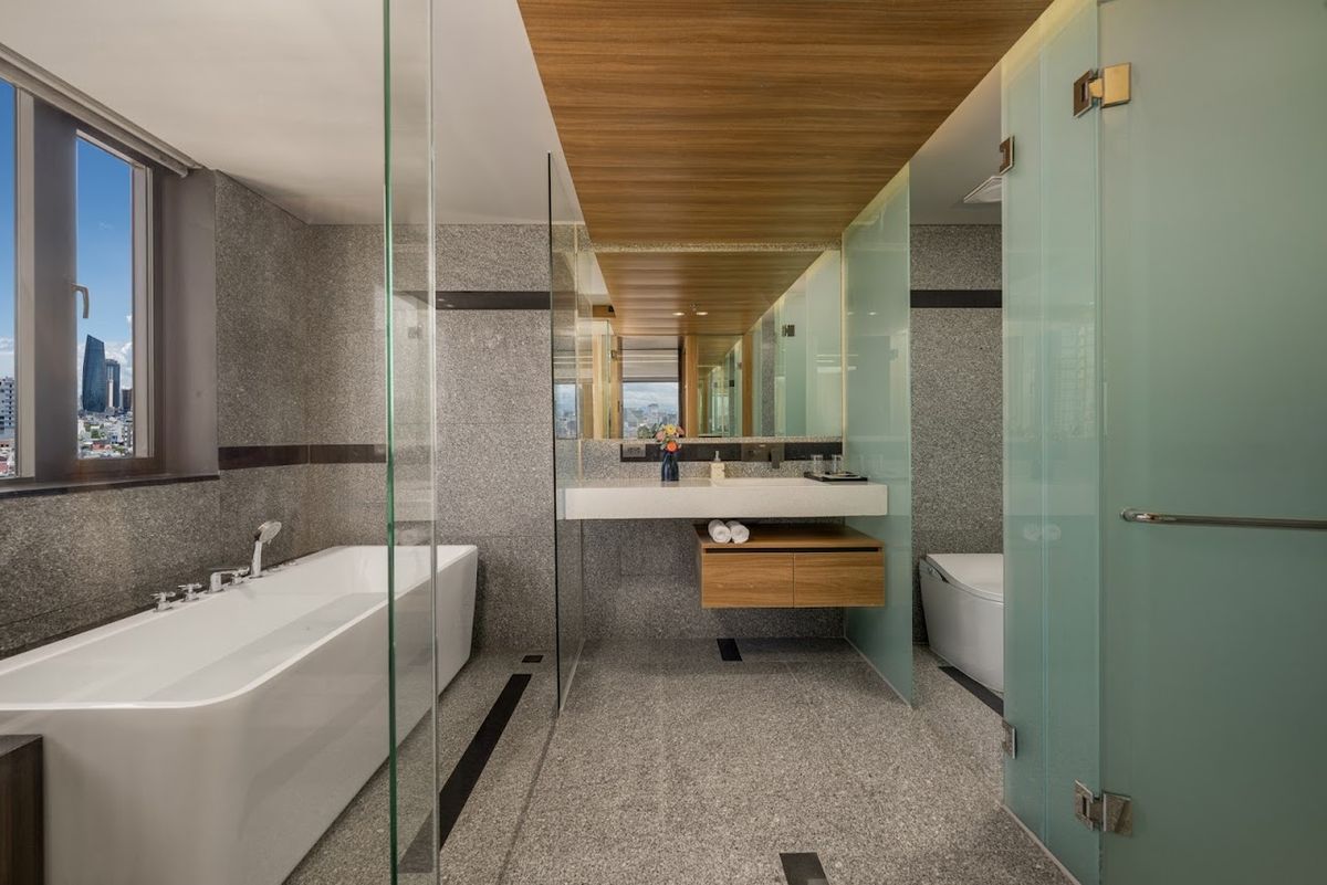 Rest Hotel and Apartment facilities in Da Nang City Centre