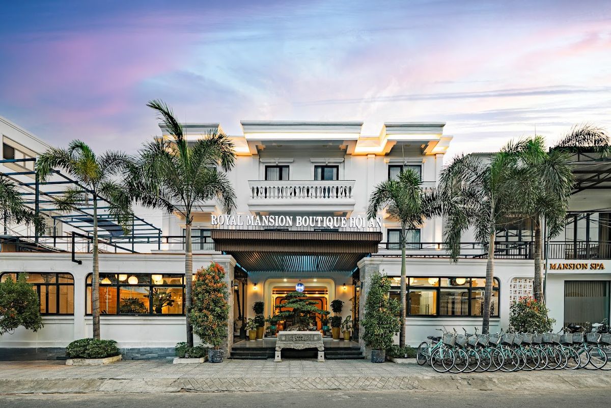 Royal Mansion Boutique Hoi An exterior in Hoi An Old Town