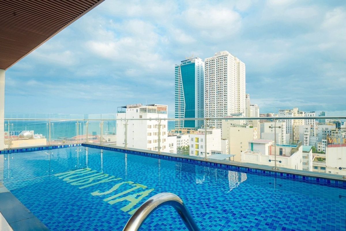 RUBY STAR DA NANG HOTEL room interior in My Khe Beach