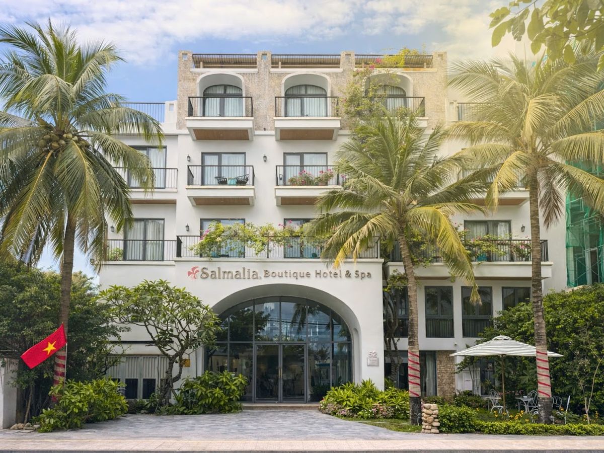 Salmalia Boutique Hotel & Spa exterior in My Khe Beach