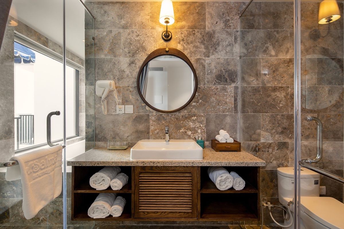 Salmalia Boutique Hotel & Spa facilities in My Khe Beach