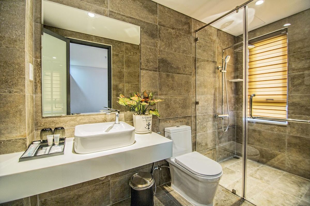 Sea Light Hotel Da Nang room interior in My Khe Beach