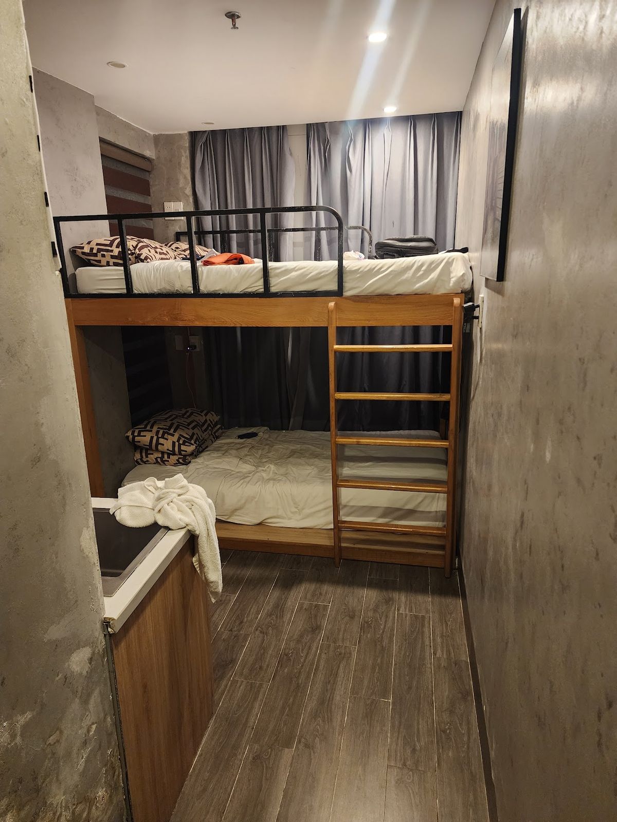 SNite Hotel & Dorm-Danang Dragon Bridge facilities in Da Nang City Centre