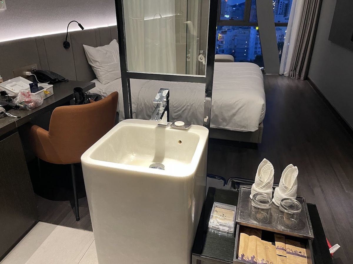 Stella Maris Beach Danang Hotel facilities in My Khe Beach