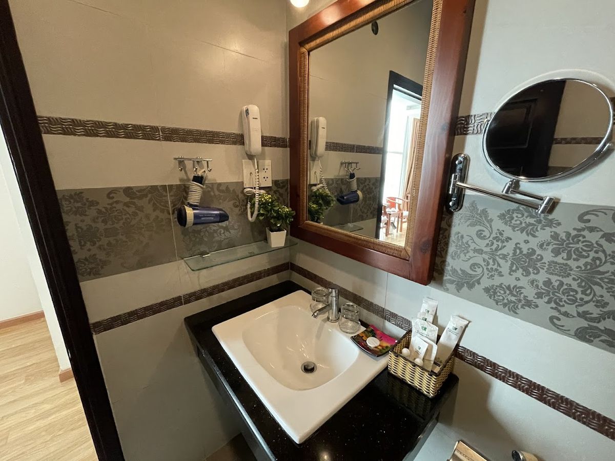 Sun River Hotel room interior in Da Nang City Centre