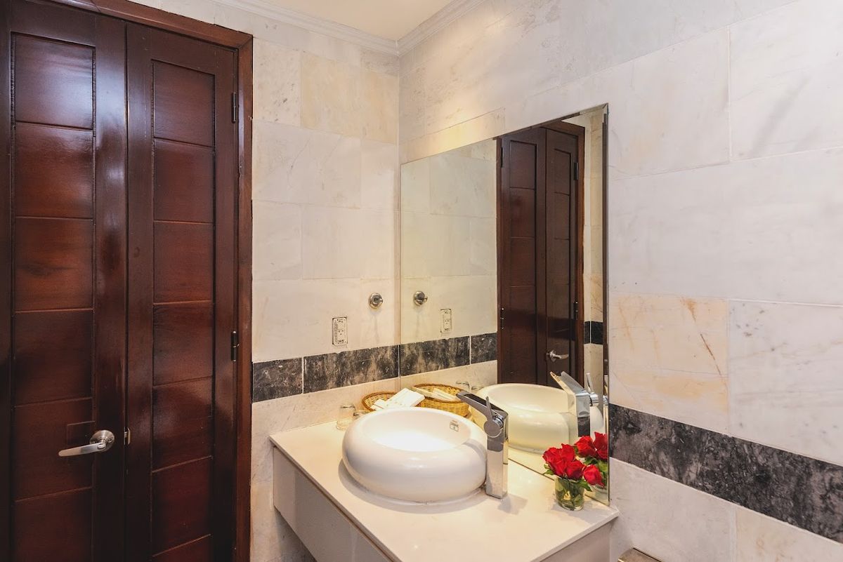 Tarasa Hotel room interior in Da Nang City Centre