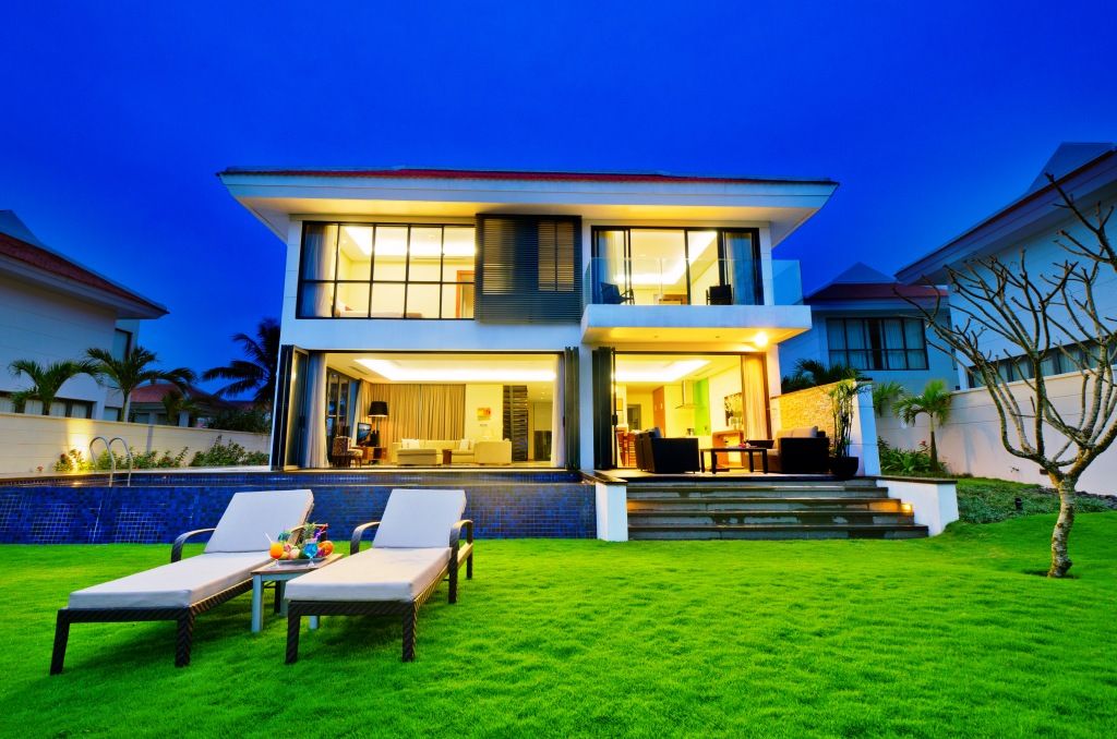The Ocean Villas exterior in Non Nuoc
