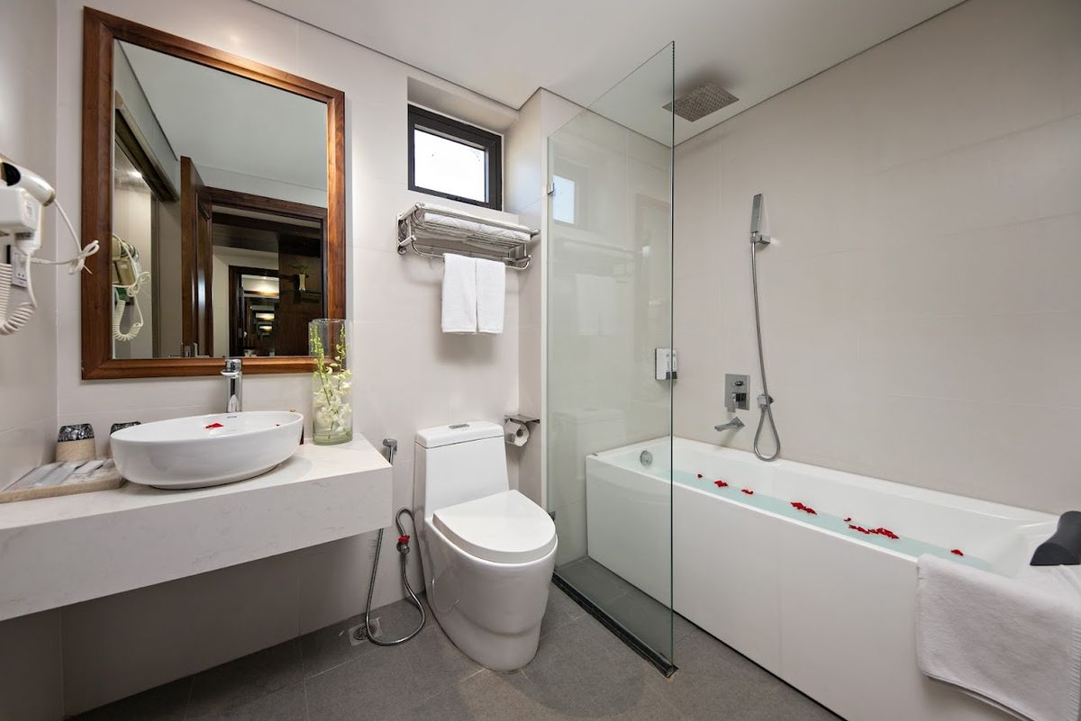 The Sail Hotel Da Nang facilities in An Thuong