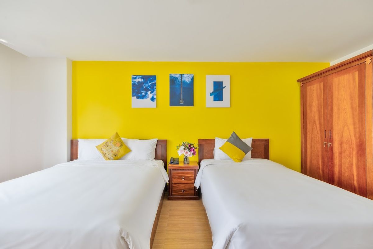 The Samson - Beach Boutique Hotel exterior in My Khe Beach