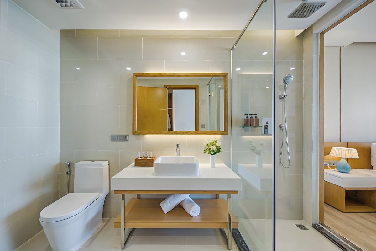TMS Hotel Da Nang Beach facilities in An Thuong