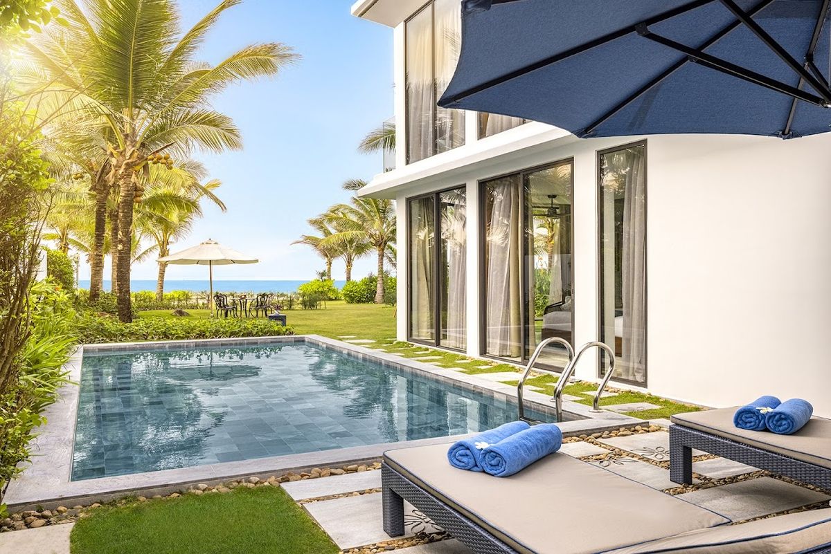 Wyndham Royal Beachfront Resort & Spa Danang exterior in Hoi An Old Town